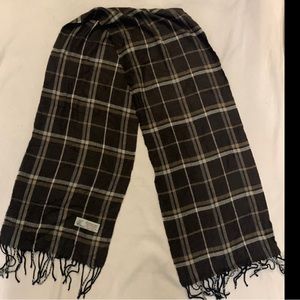 Cashmere feel scarf